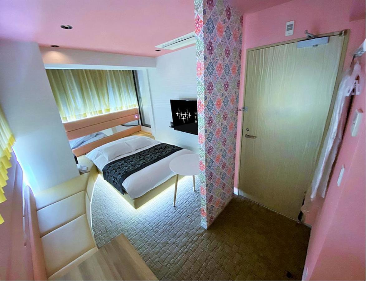 טוקיו Hotel The Hotel Shinjuku (Adults Only) מראה חיצוני תמונה