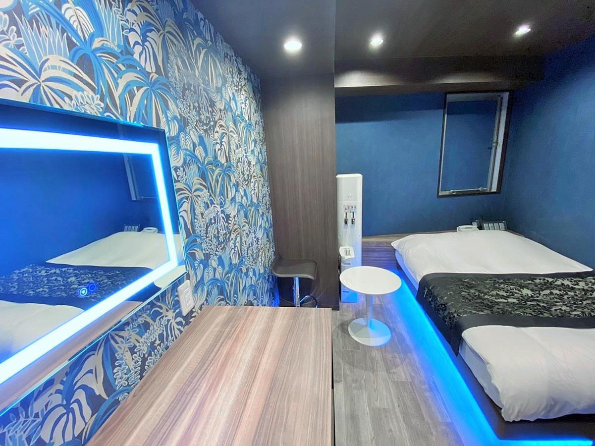 טוקיו Hotel The Hotel Shinjuku (Adults Only) מראה חיצוני תמונה