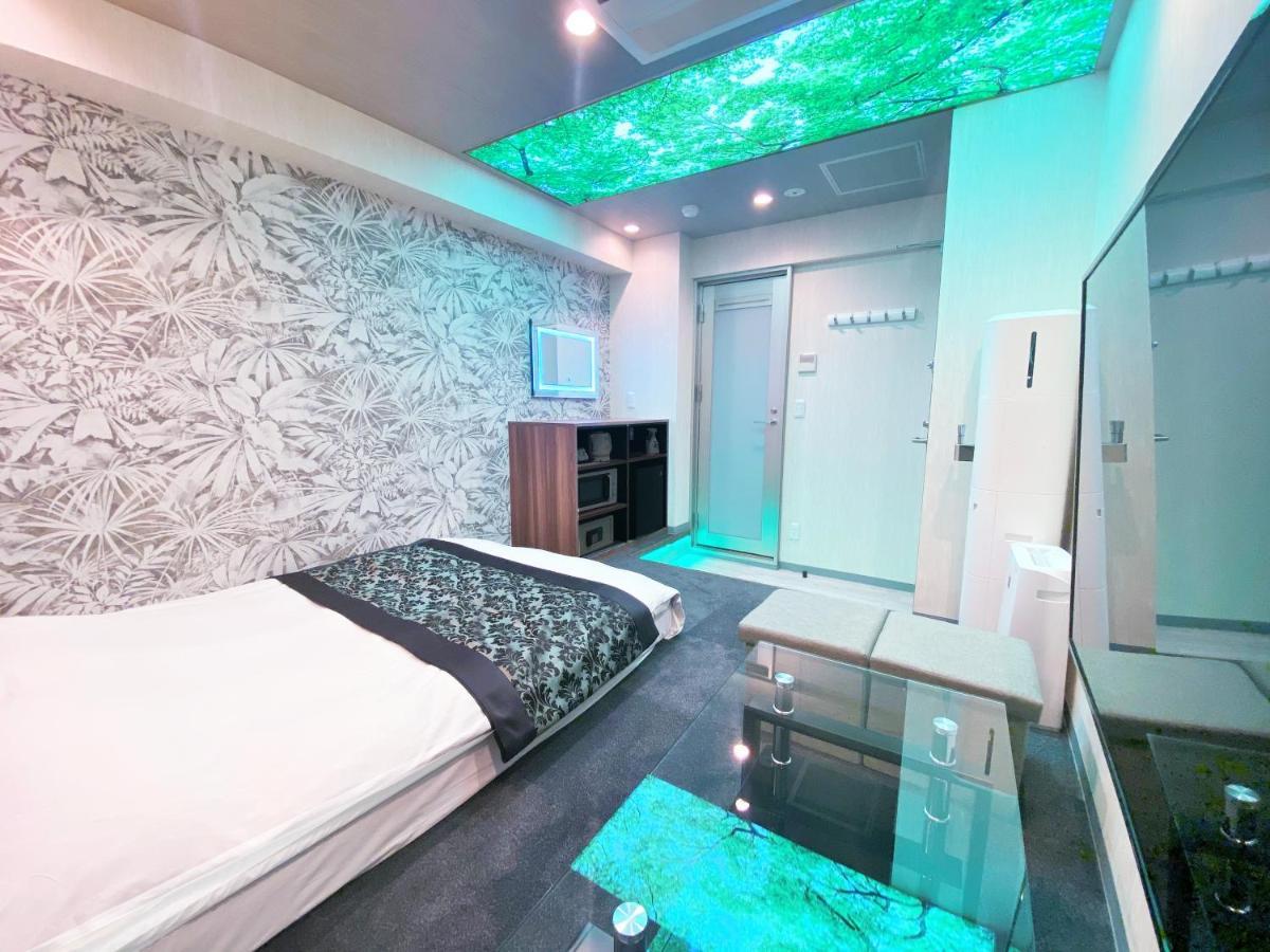 טוקיו Hotel The Hotel Shinjuku (Adults Only) מראה חיצוני תמונה
